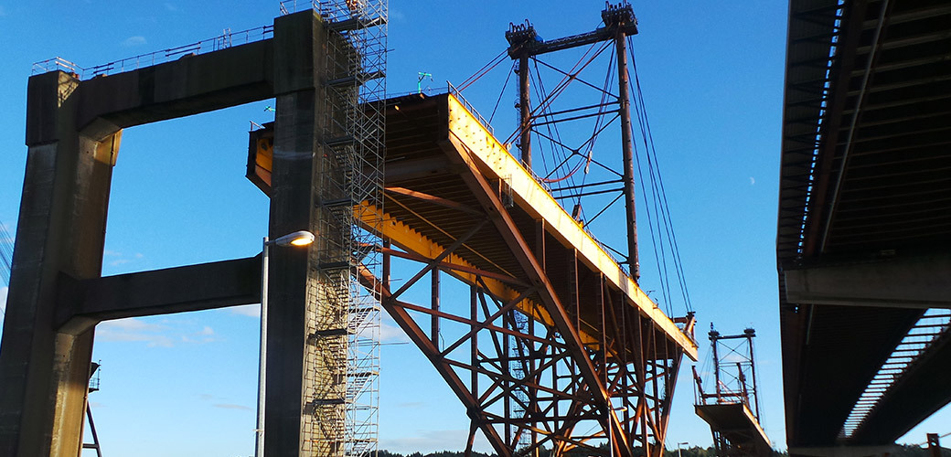 Old Port Mann Bridge Deconstruction