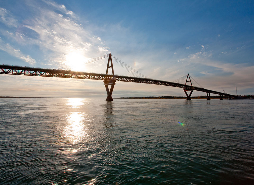 Deh Cho Bridge