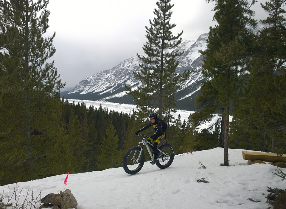 High rockies trail winter