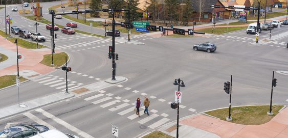 the Benchlands Trail and Bow Valley Trail intersection