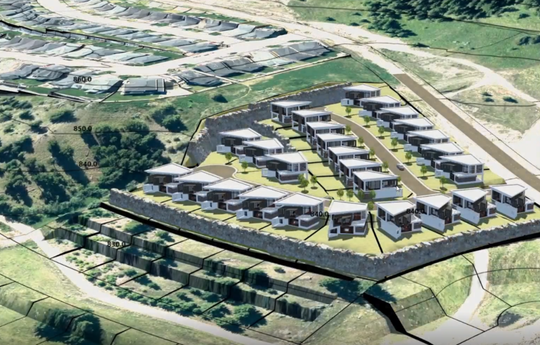 McElhanney team using advanced visualization tools in Kamloops to plan infrastructure projects.